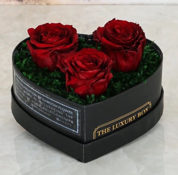 باکس گل هدیه 1