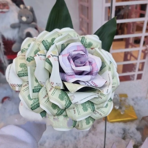 دسته گل با پول ساده 1