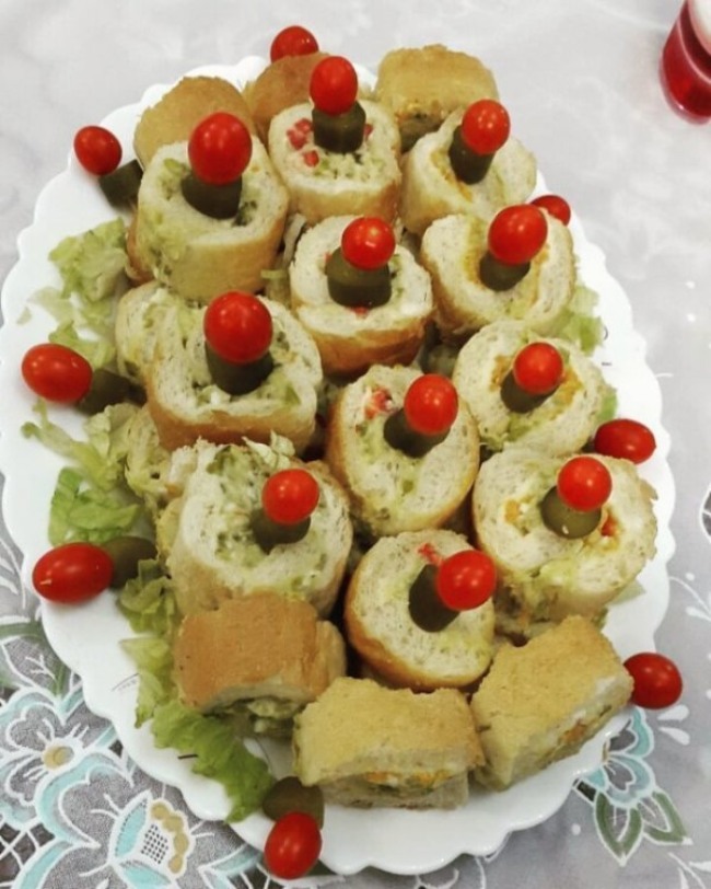 تزیین سالاد الویه ساده برای مدرسه 23 تزیین ساندویچ الویه برای مدرسه 2