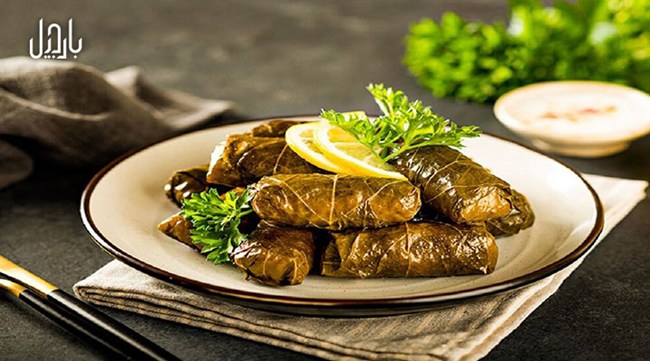 غذای شب عید نوروز 3 دلمه برگ مو برای لحظه تحویل سال