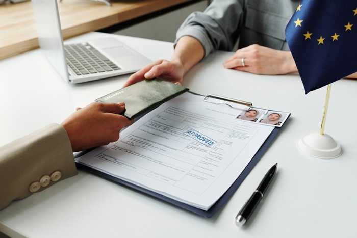 چگونه ویزای کاری سوییس را دریافت کنیم؟ 5 چگونه ویزای کاری سوییس را دریافت کنیم 4