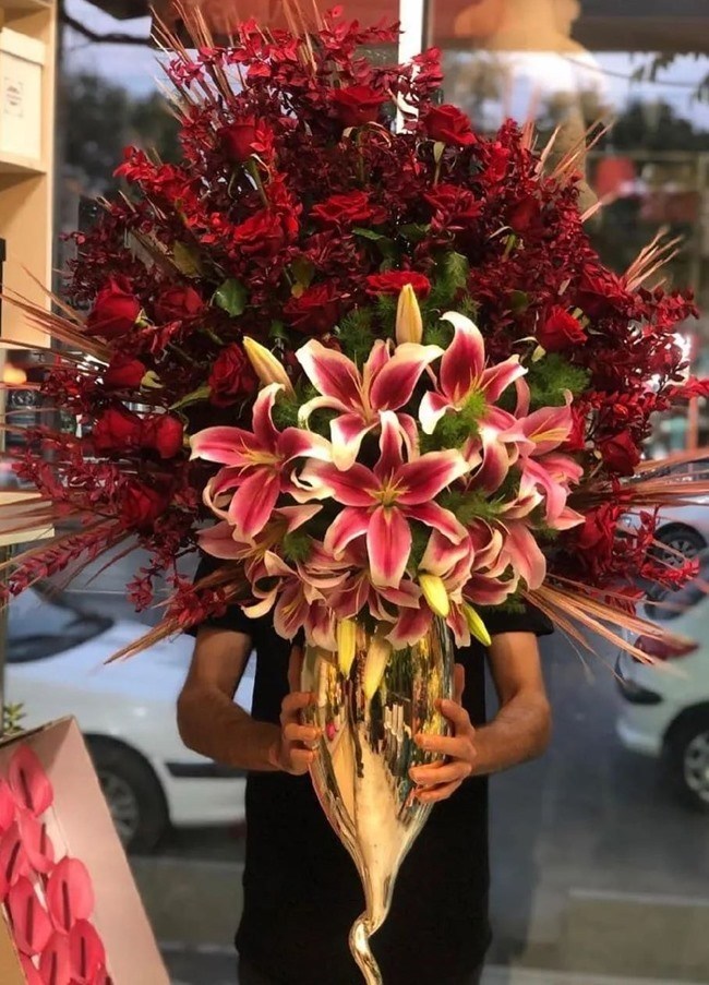 تاج گل تبریک لاکچری 3