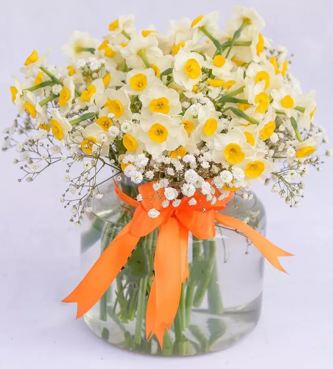 بهترین گل برای سالگرد ازدواج (عکس گل طبیعی و باکس گل) 12 بهترین گل برای سالگرد ازدواج 11