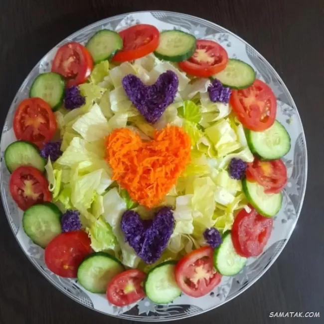 تزیین سالاد کاهو و خیار و گوجه ساده 7