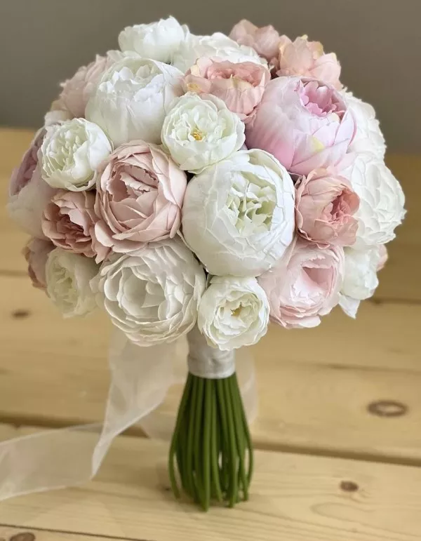 انواع دسته گل عروس ۱۴۰۴ 3