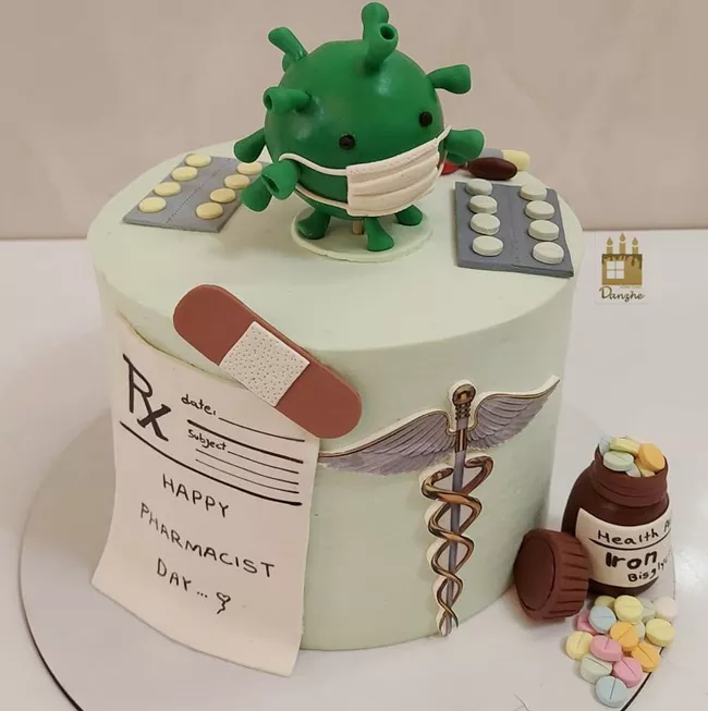 کیک روز داروساز 12