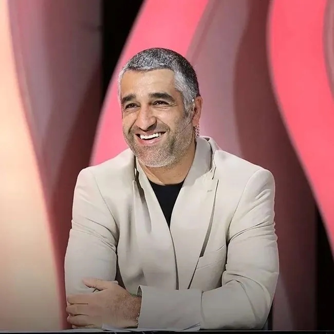 اسامی بازیگران سریال محکوم + نام نقش های سریال با عکس 2 پژمان جمشیدی بازیگر نقش ادیب در سریال محکوم