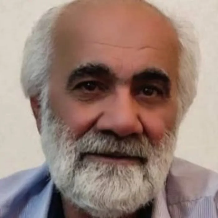 اسامی بازیگران سریال شیش ماهه + نام نقش های سریال با عکس 30 رحمت الله شکرخنده بازیگر نقش پیرمرد در سریال شیش ماهه