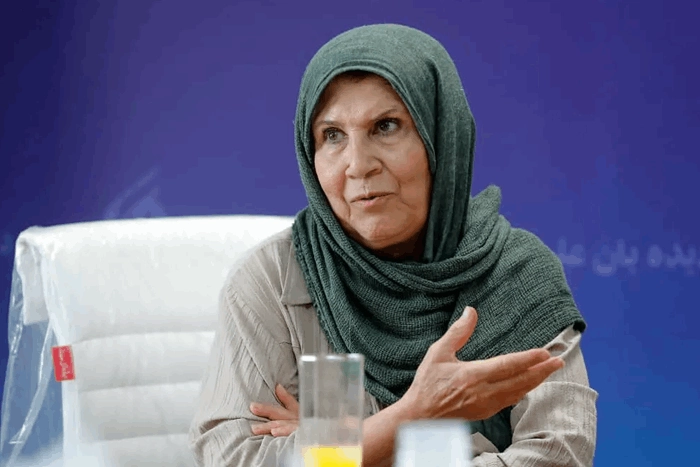 اسامی بازیگران سریال نجلا ۲ + نام نقش های سریال با عکس 14 بدرالسادات برنجانی بازیگر نقش صغری در سریال نجلا ۲